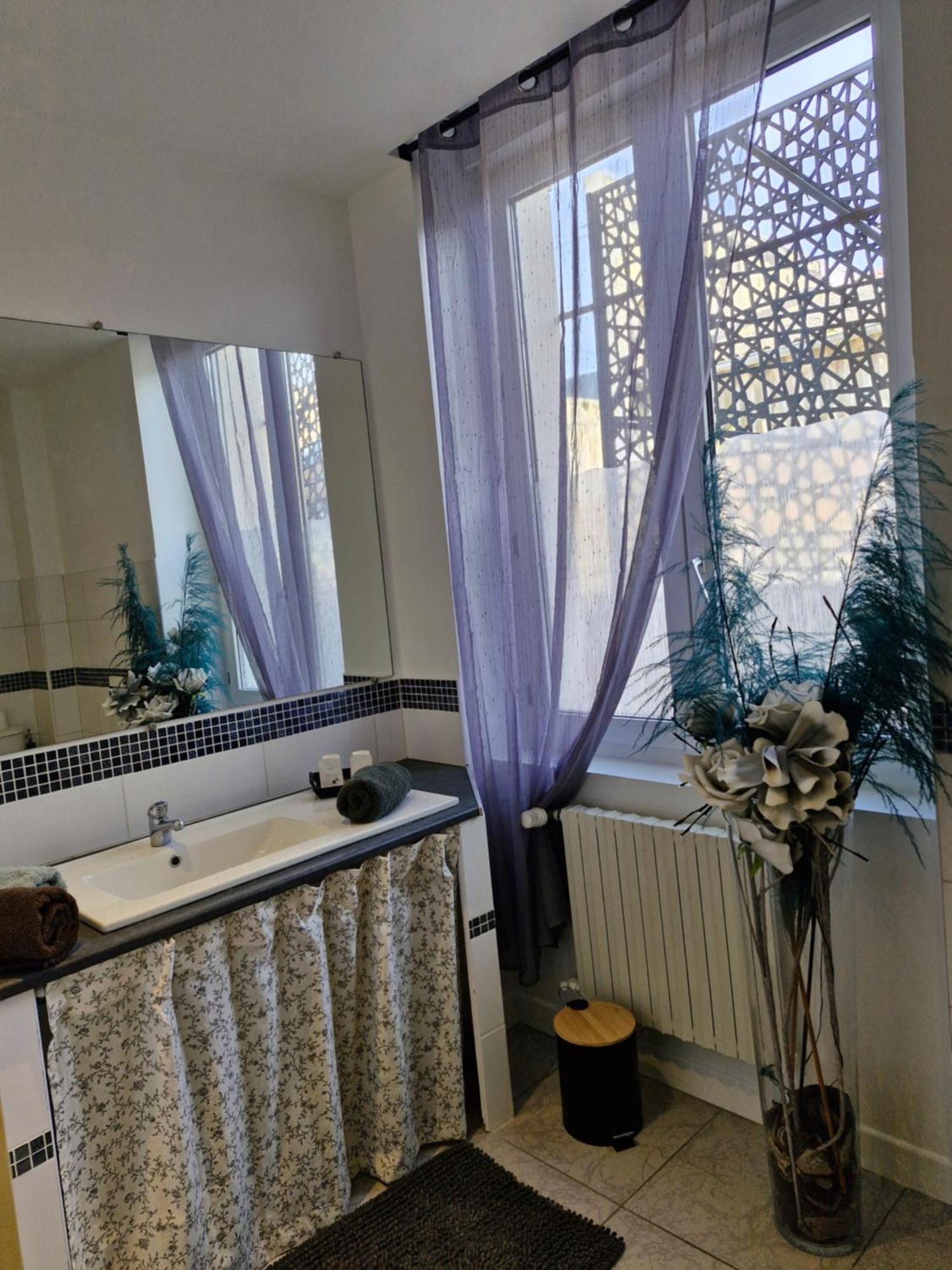 Hotel Le 6 3 Home Port En Bessin מראה חיצוני תמונה