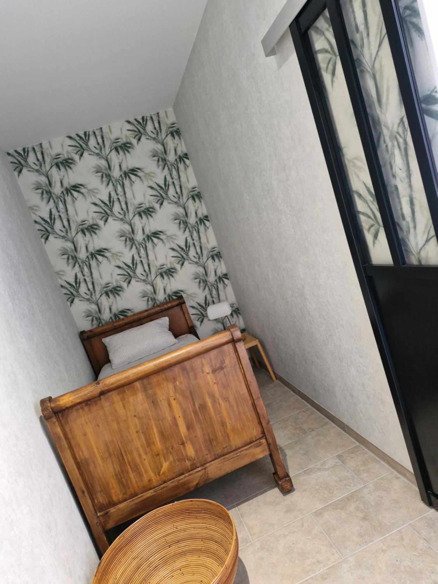Hotel Le 6 3 Home Port En Bessin מראה חיצוני תמונה