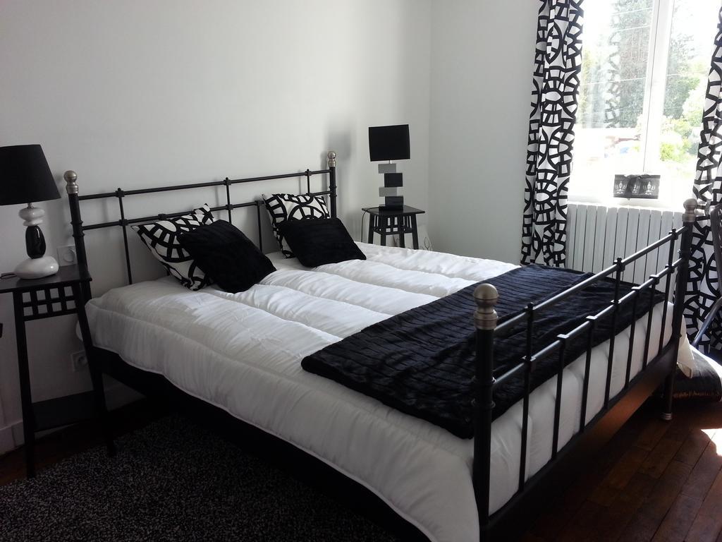 Hotel Le 6 3 Home Port En Bessin חדר תמונה